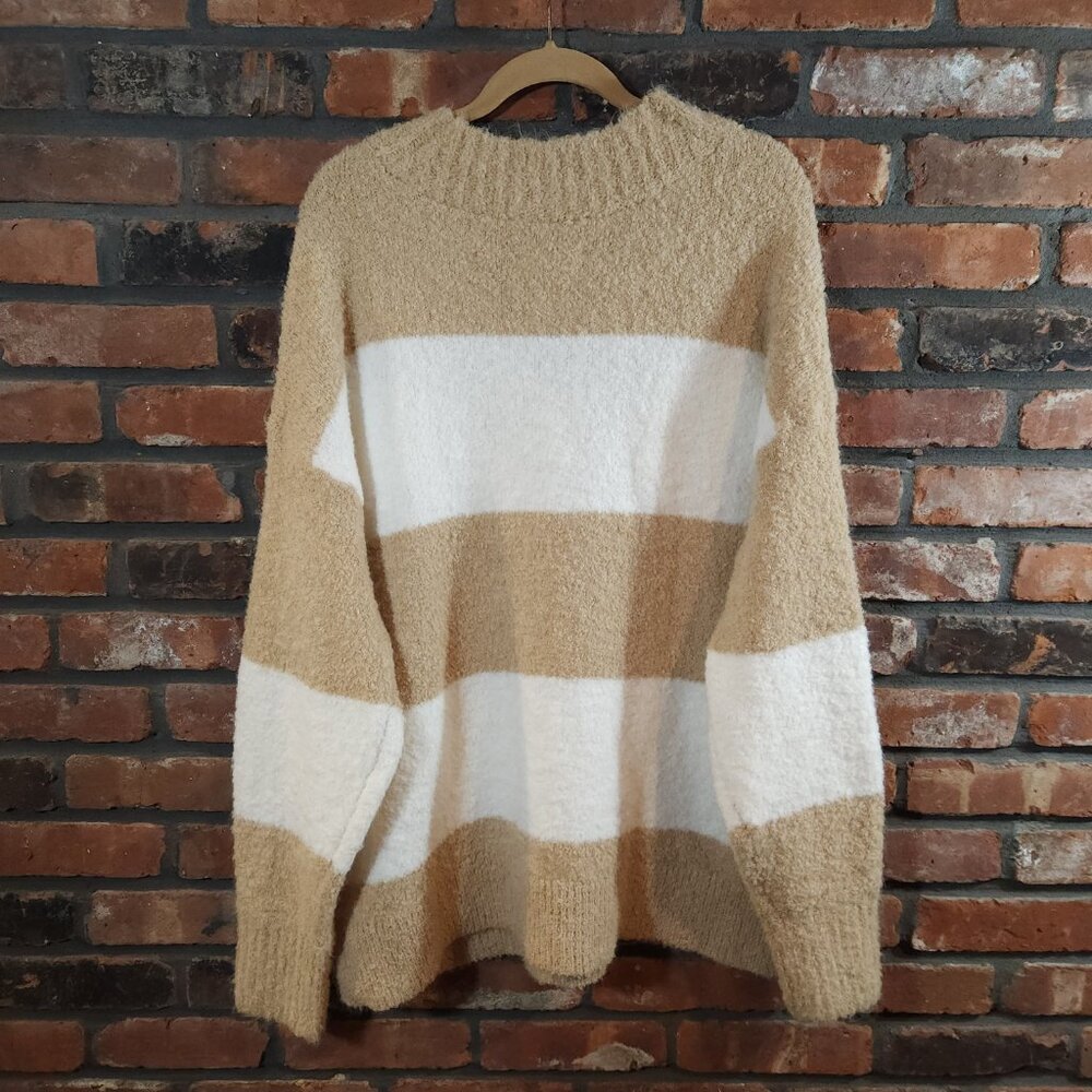 Aerie Oversized Boucle Striped V-neck Sweater Neutral Coastal Women's XL NWT - Picture 7 of 9
